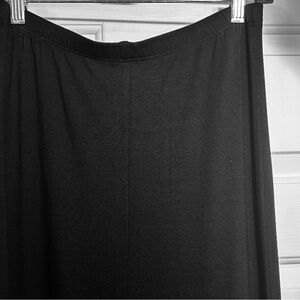 Elegant Black Women's Skirt